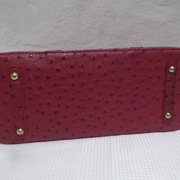 Ostrich Like Faux Leather Burgundy & Gold Accents Handbag with Gray Lining - Picture 3 of 5